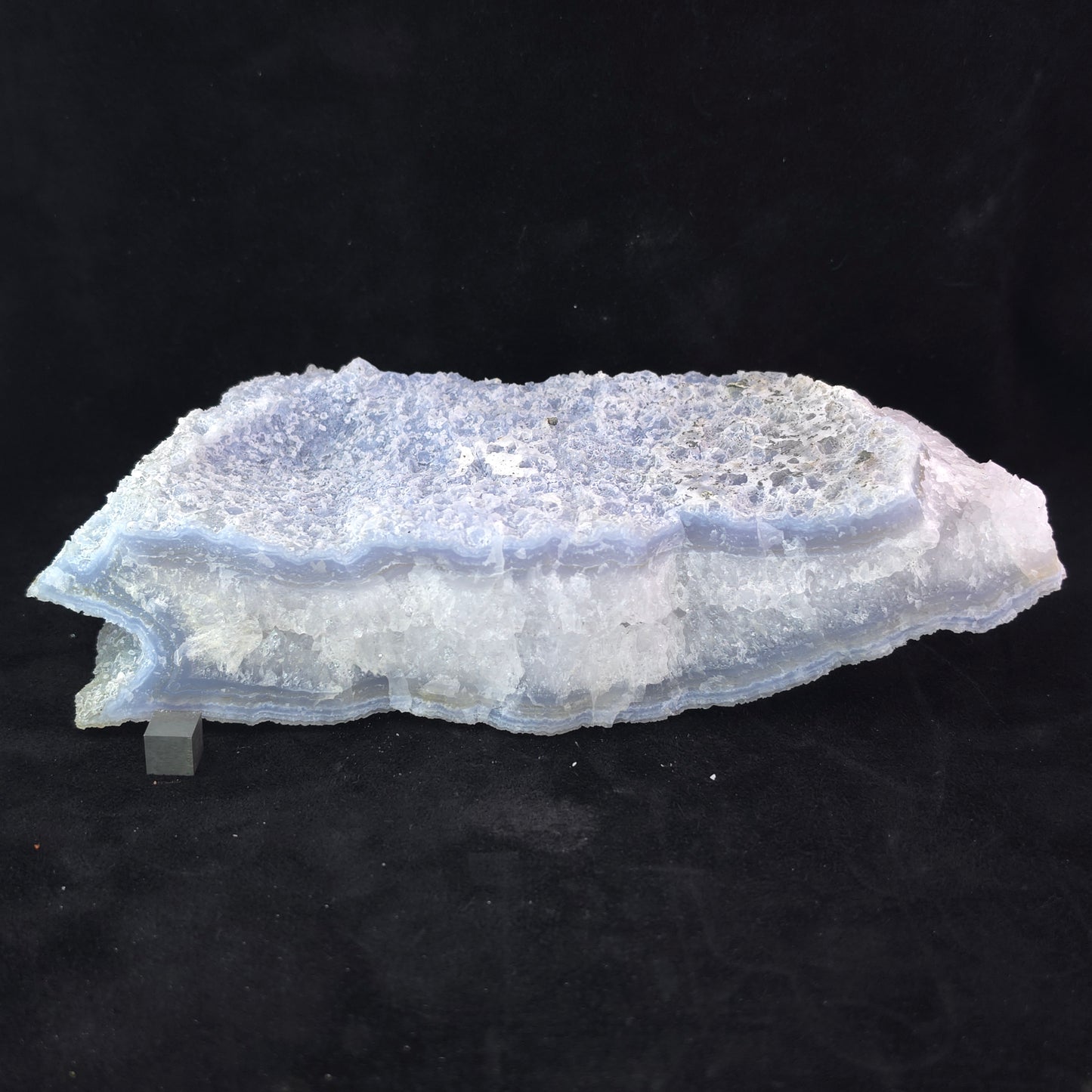 Blue Lace Agate – 1702g – Ysterputs