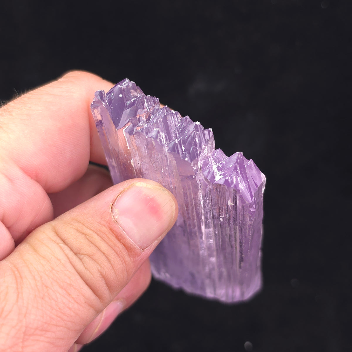 Kunzite Double Terminated – 140g – Nuristan